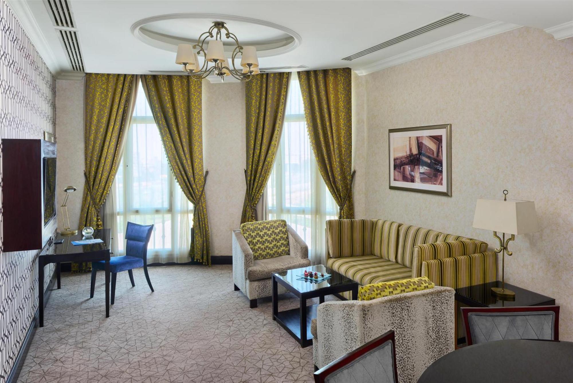 รอยัล แม็กซิม พาเลซ เคมปินสกี้ ไคโร Hotel ภายนอก รูปภาพ